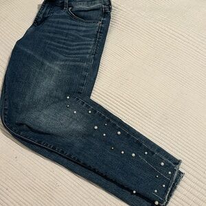 Pearl studded skinny jeans size 29